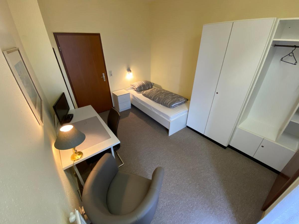 Hotelpension Am Thermalbad Bad Nenndorf Eksteriør bilde